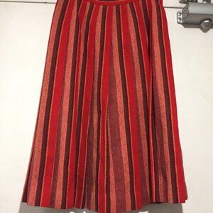 VINTAGE GARLAND STRIPE PATTERN PLEATED SKIRTS SIZE 24
